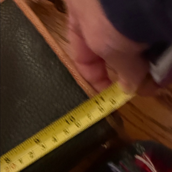 Dooney & Bourke Black and Tan Shoulder Bag - Picture 10 of 13